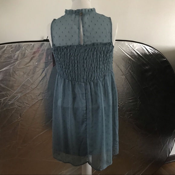 NWT Ruffled Metallic Textured Dress - Picture 3 of 8